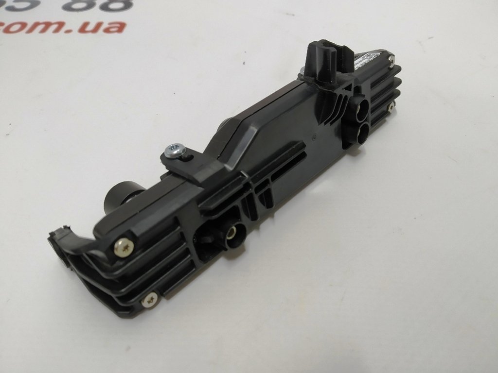 1 Камера TRIPLE лобового стекла (регулируемая) Tesla model 3 1143746-00-D
